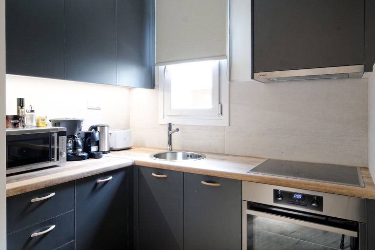 Others 5, Odyssey Residence, Attica