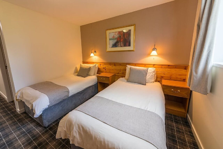 Bedroom 3, Castletown Hotel, Highland