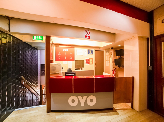 Others 5, Cardiff Sandringham Hotel, Cardiff
