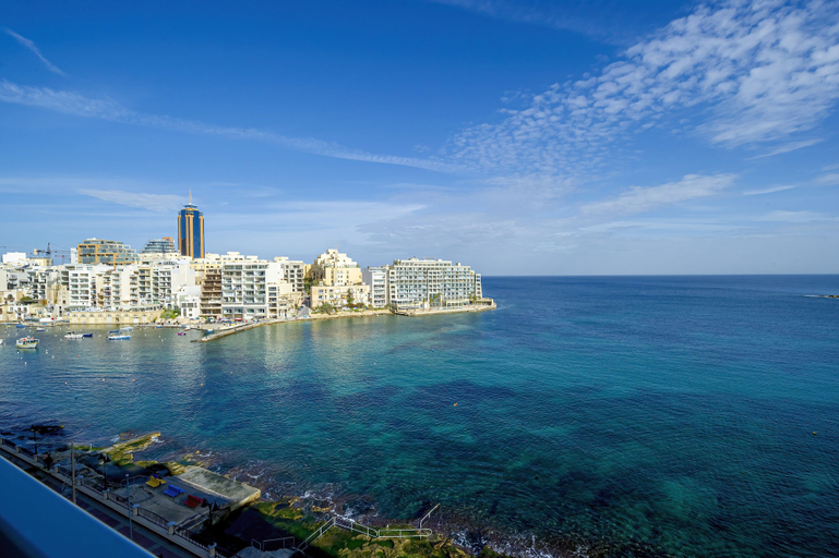 Exterior & Views 2, Spinola Bay Apartment by Getaways Malta, St Julian's