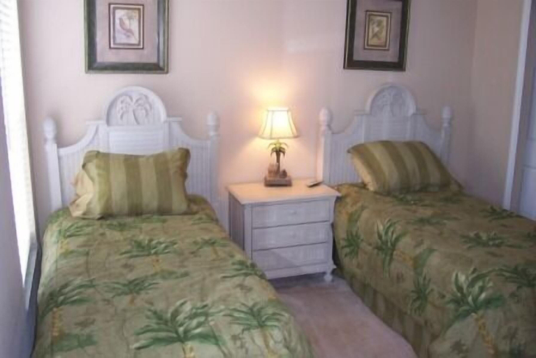 Bedroom 2, 506 Bonville, Polk
