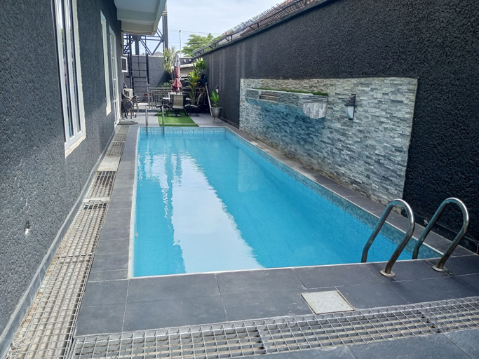 Sport & Beauty, 3A Lodge, Eti-Osa