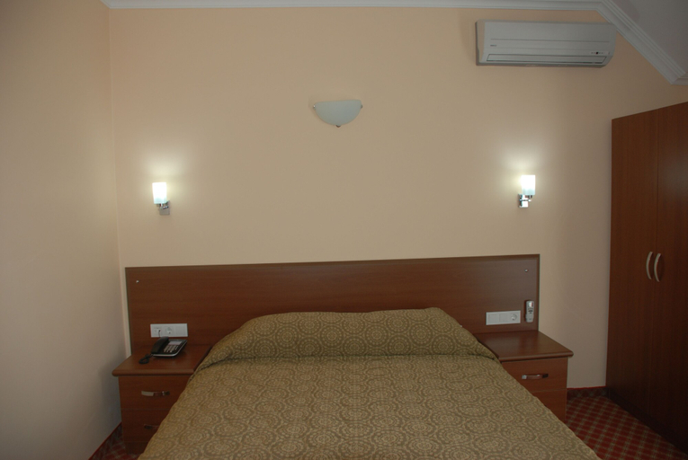 Bedroom 4, Pekcan Hotel, Alanya