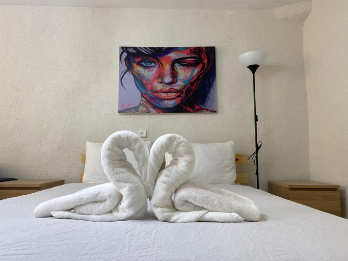 Bedroom 3, Maya Guest House-GermanColony&BahaiGardn