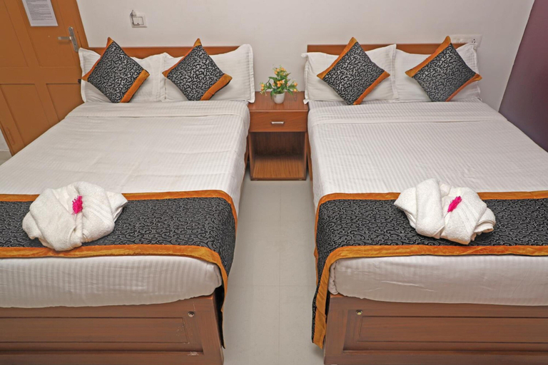 Bedroom 2, Kumaran Kudil, Theni