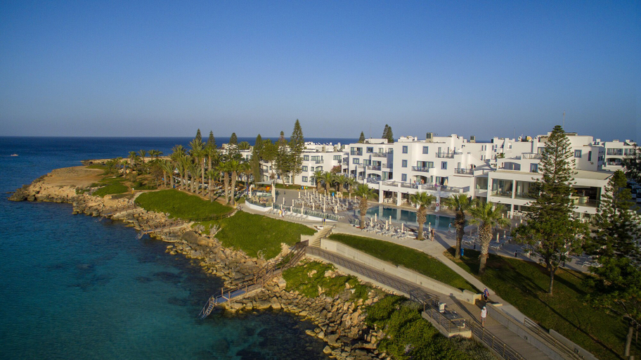 Exterior & Views 2, Nausicaa Luxury Villas By Louis Hotels