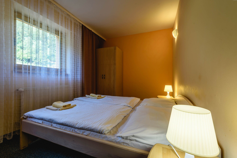 Bedroom 3, Hotel Boboty, Žilina