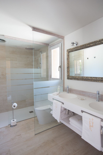 Bathroom 4, La Garriga de Castelladral, Barcelona