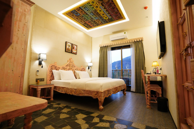 Bedroom 5, The Kinara Village, Pune