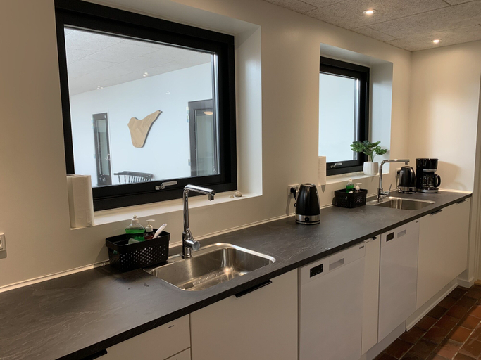 Others 4, Pakhuset Anholt, Norddjurs