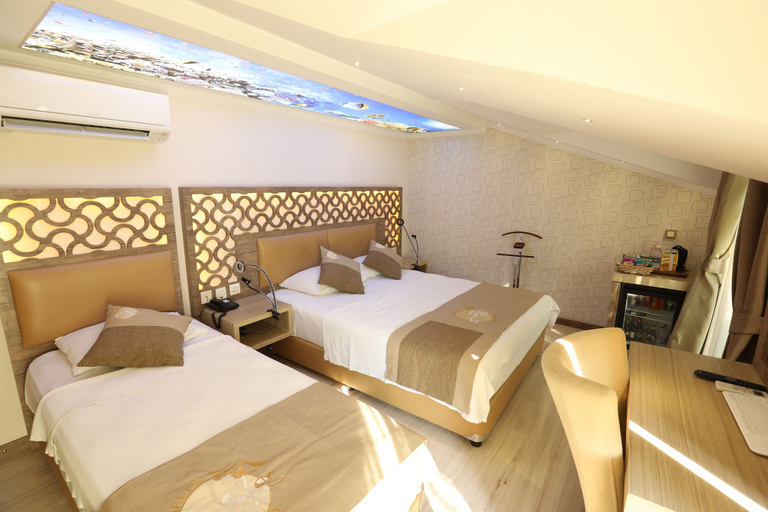 Bedroom 3, Unluselek Hotel, Anamur