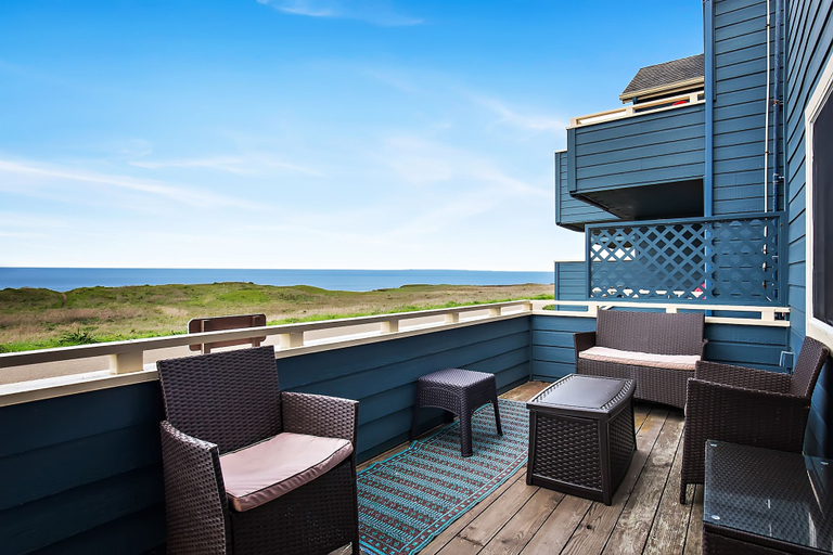 Others 5, Surf & Sand Lodge, Mendocino