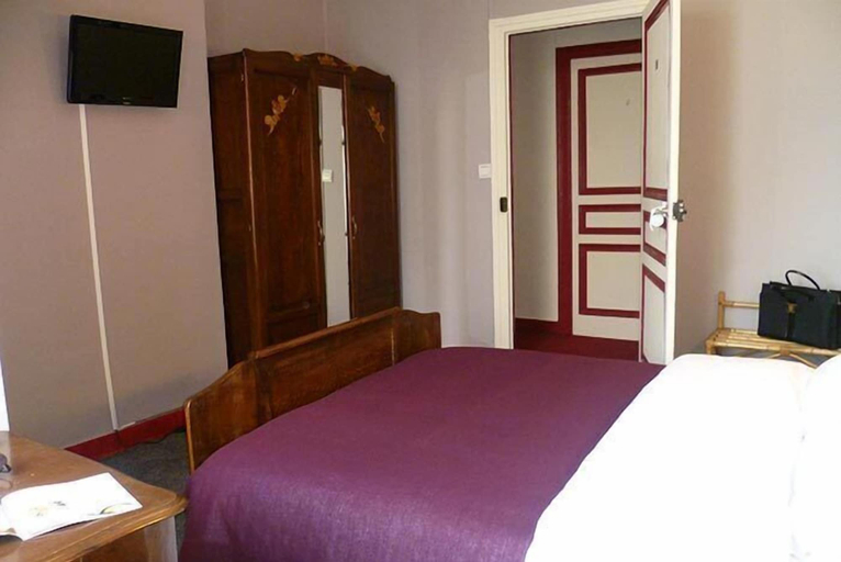 Bedroom 3, Hôtel Le Relais Lamartine, Haute-Vienne