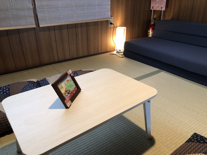 Bedroom 3, Masaru House, Osaka