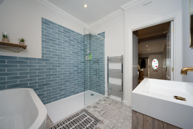 Bathroom 4, Super 5 Bedroom Family Friendly Retreat Rustington, West Sussex