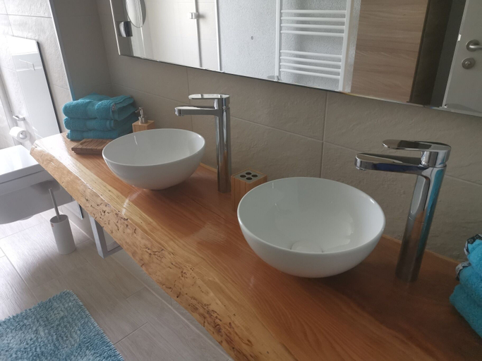 Bathroom 4, Ferienwohnung 1.OG.Links, Harz