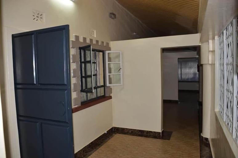 Others 4, Juliana County Hotel, Bondo