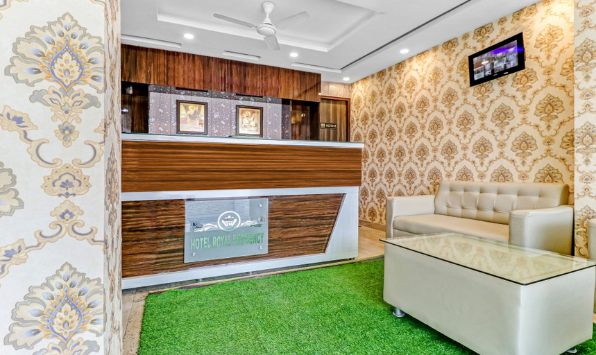 Others 3, Itsy Hotels Royal Residency, Sahibzada Ajit Singh Nagar