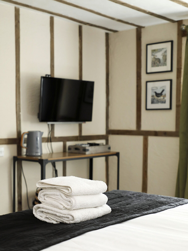 Bedroom 2, Woodleys Farmhouse, Milton Keynes