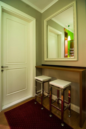 Others 4, Wimbledon Garni Concept, Belgrade
