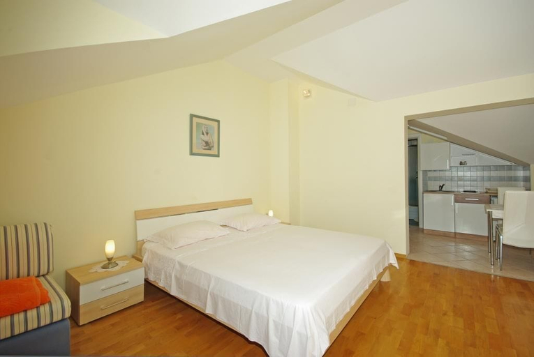 Bedroom 3, Apartments Villa Rose, Selca