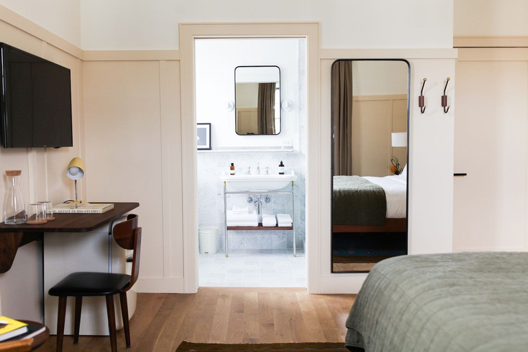 Bedroom 14