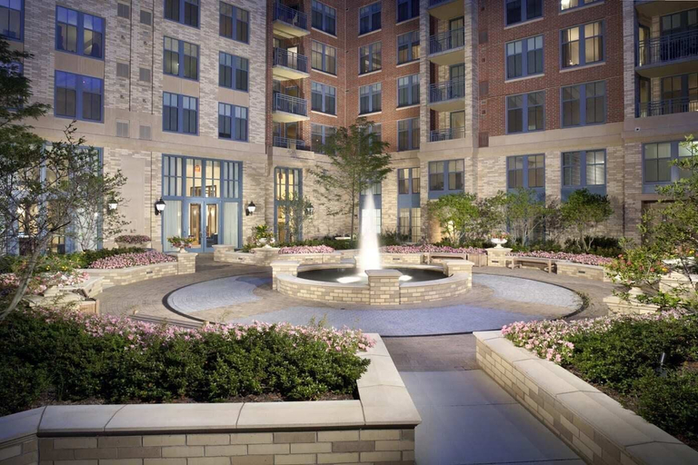 Exterior & Views 2, Walkable Alexandria Apts, Arlington