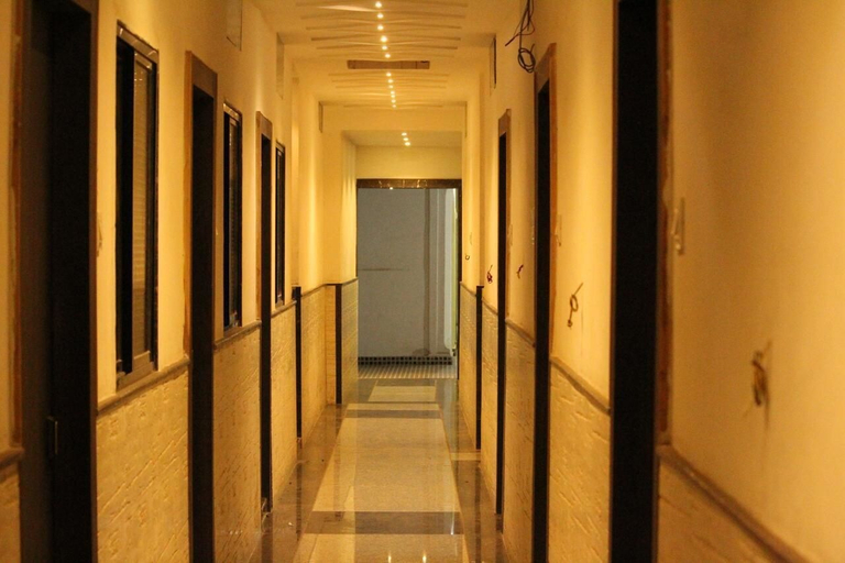 Others 5, Shri Shiva Palace, Raipur