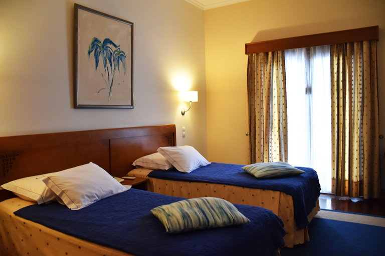 Bedroom 3, O Colmo, Santana