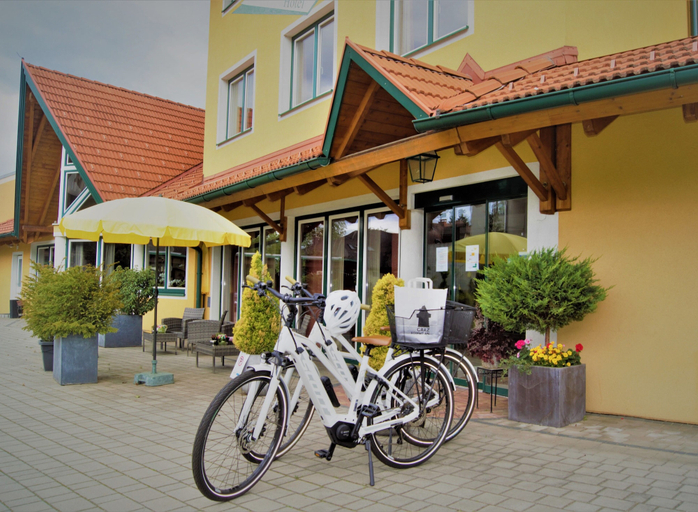 Exterior & Views 2, Der Marienhof Hotel Garni, Graz