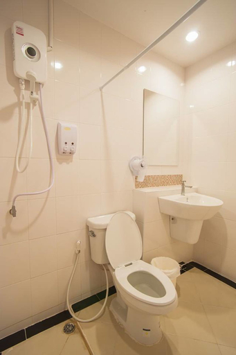 Bathroom, The P Hometel, Muang Nakhon Phanom