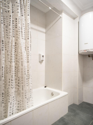 Bathroom 3, Hostal Uria, Salamanca