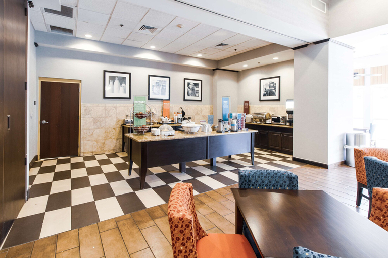 Food & Drinks 5, Hampton Inn & Suites Huntsville Hampton Cove, Madison