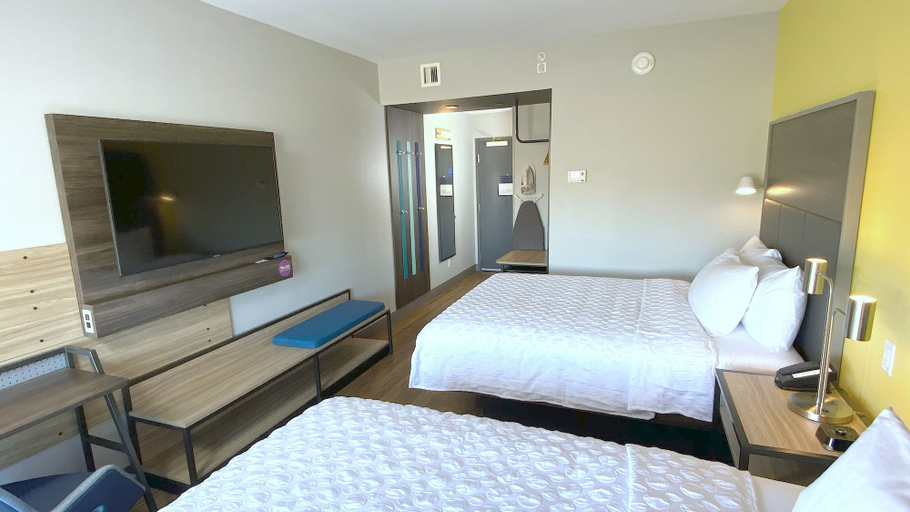Bedroom 3, Tru by Hilton Manassas, Manassas