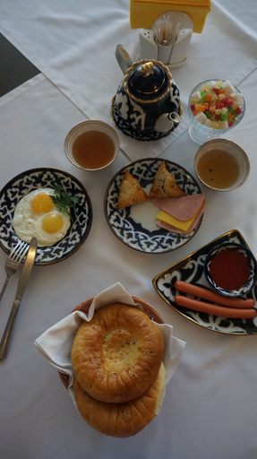 Food & Drinks, The Silk Way Hotel, Sankt-Peterburg gorsovet