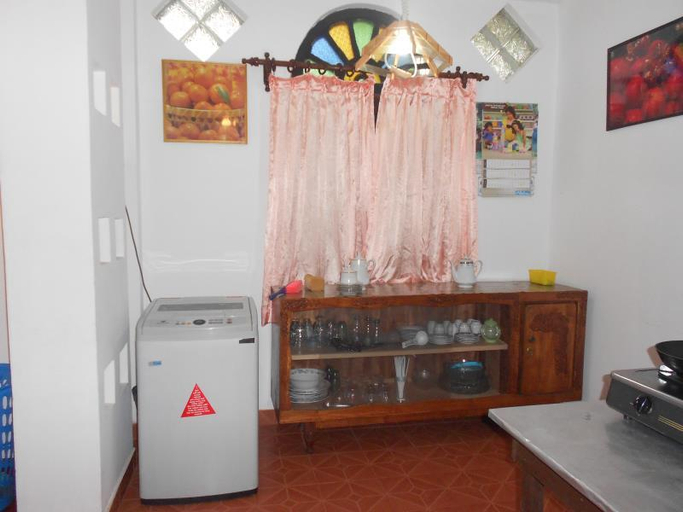 Others 4, Accoma Villa, Hikkaduwa
