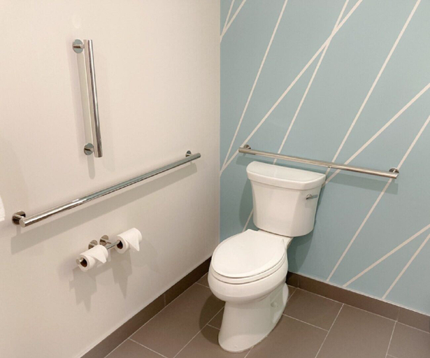 Bathroom 3, avid hotel ZEELAND - HOLLAND by IHG, Ottawa