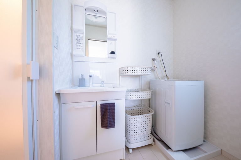Bathroom 3, Fuga-A, Fujikawaguchiko