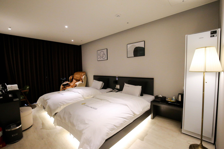 Bedroom 2, Chungjangro 1st Boutique Hotel, Buk