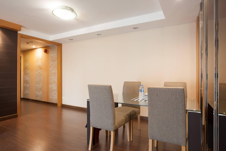 Others 2, Sukhumvit Apartments, Wattana