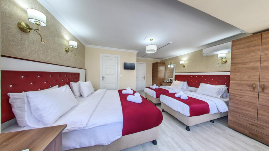 Bedroom 3, Cihangir Palace, Beyoğlu