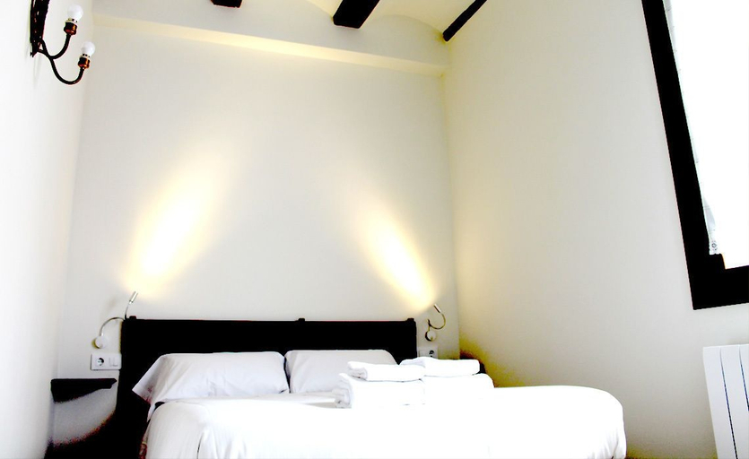 Bedroom 3, Pensión Posada Ignatius, La Rioja