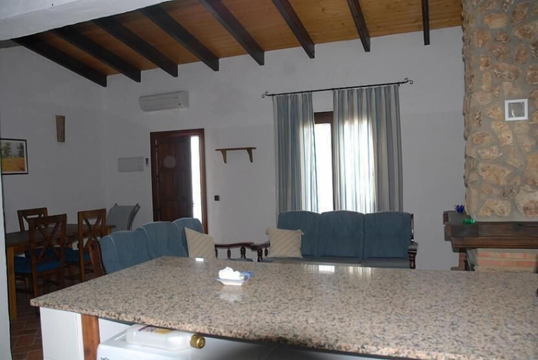 Others 5, Casa Rural Elanio Azul, Cádiz
