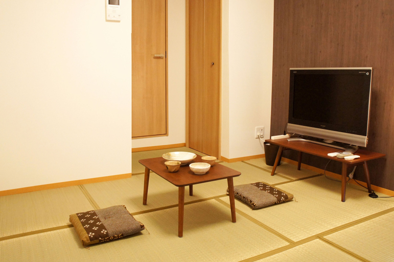 Others 5, Tiara Court West apartment, Osaka
