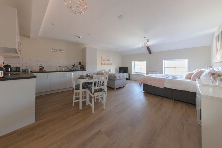 Others 4, Apartment 9 Isabella House Hereford, Herefordshire