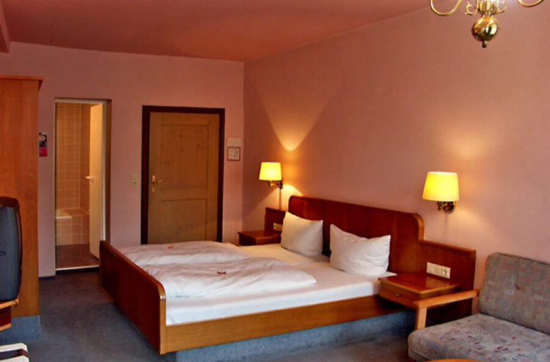 Bedroom 3, Gasthof Goldener Adler, Weißenburg-Gunzenhausen