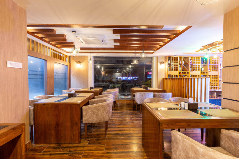 Food & Drinks 5, Chitwan Midtown Hotel, Narayani