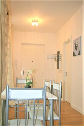 Others 5, Apartment Marilyn, Praha 7