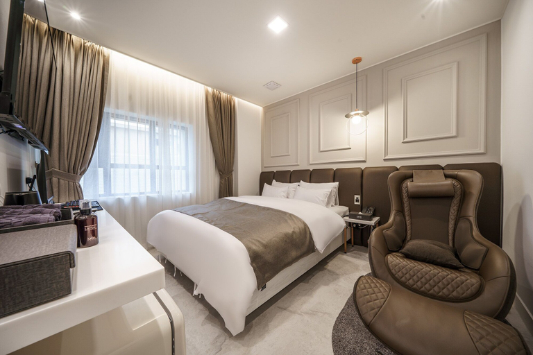 Bedroom 2, Hotel Maria, Pyeongtaek