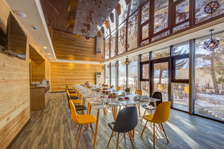 Food & Drinks 5, My Hotel Karakol, Ak-Suu